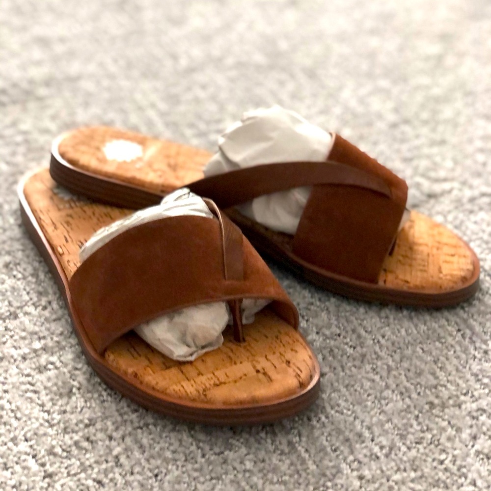 Yellow Box Barann Sandal in Tan